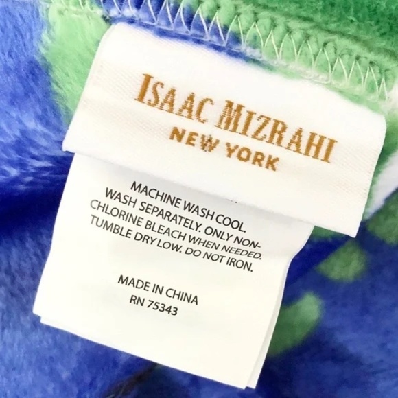 Halloween Blanket, Isaac Mizrahi, Plush Blanket, Throw,‎ 60" x 70" NEW With Tags - Picture 9 of 10